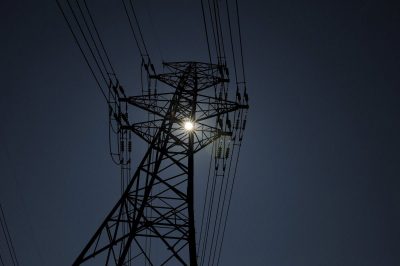 Тарифы на электроэнергию в Украине готовятся поднять на 20%