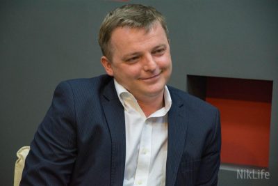 "С куском пиццы во рту": над украинским политологом поиздевались на росТВ - видео