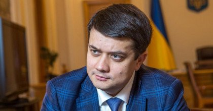 Новінський планує з Разумкова зробити "нового Бойка", - експерт