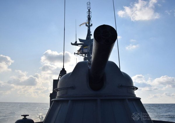 Украинский корвет Прилуки провел учения с кораблем НАТО