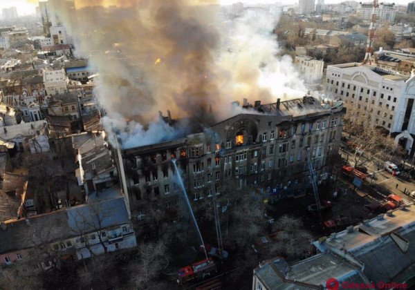 Пожар в колледже Одессы: названа возможная причина