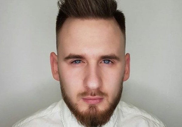 В моду 2020 вернулась мужская стрижка фокс хоук или "ястреб" из 70-х - фото