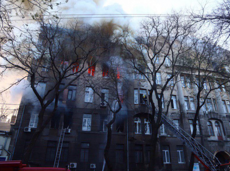 Пожар в колледже в Одессе