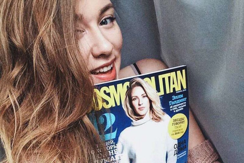 "Сжигание ведьмы": уволенная замглавреда Cosmopolitan впервые после скандала вышла на связь