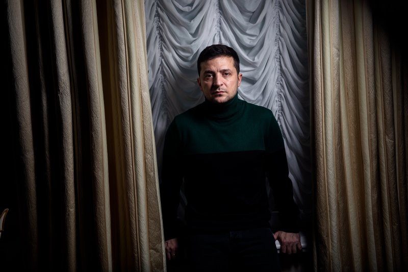 "Я словно заперт в крепости, из которой хочу сбежать": Зеленский дал интервью журналу Time