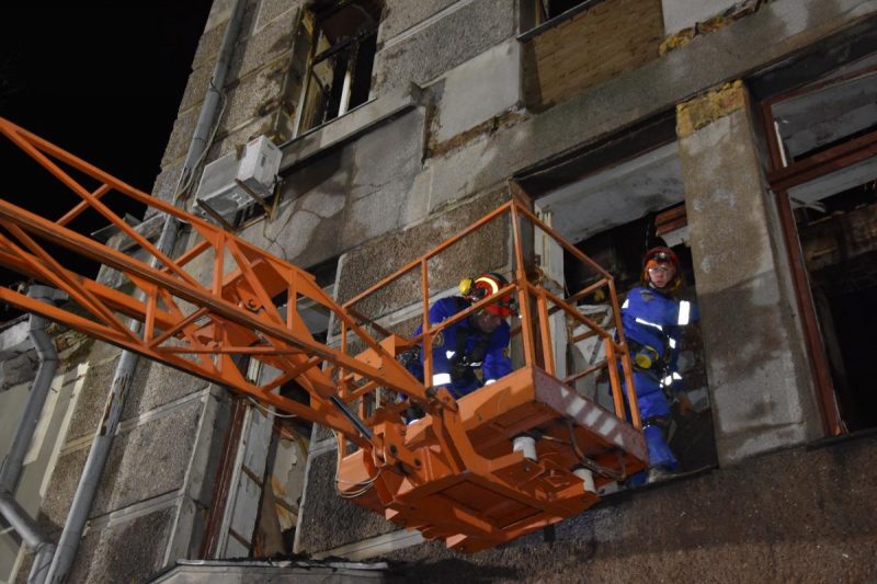 "Разрушены стены, выбиты стекла": в Каменском прогремел мощный взрыв