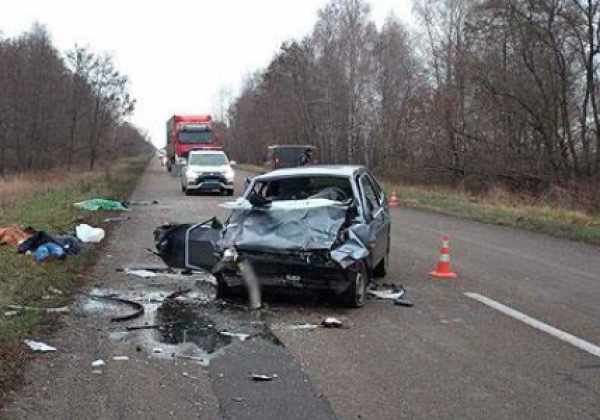 На Черниговщине в ДТП погибли три человека На Черниговщине в ДТП погибли три человека