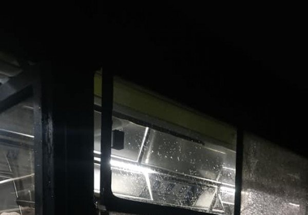 Во Львове сегодня обстреляли пассажирский автобус Во Львове сегодня обстреляли пассажирский автобус