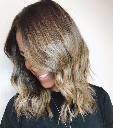 Каскад на средние волосы 2020