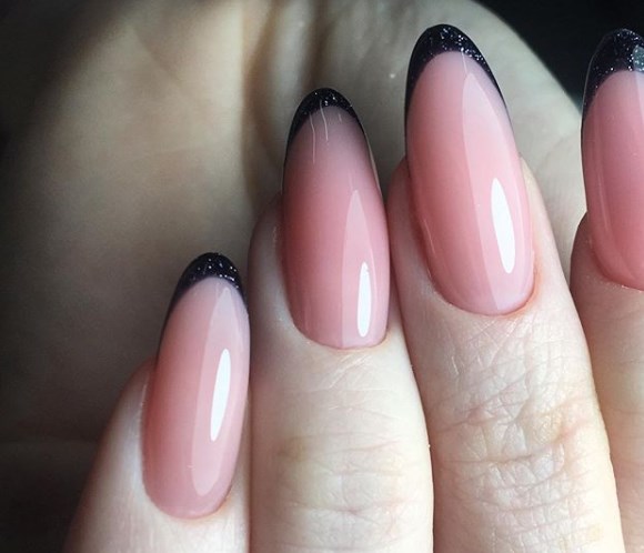 Модный маникюр 2020