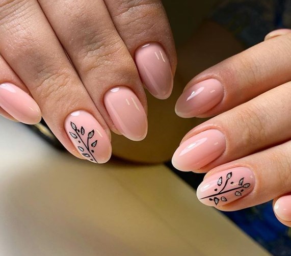 Модный маникюр 2020