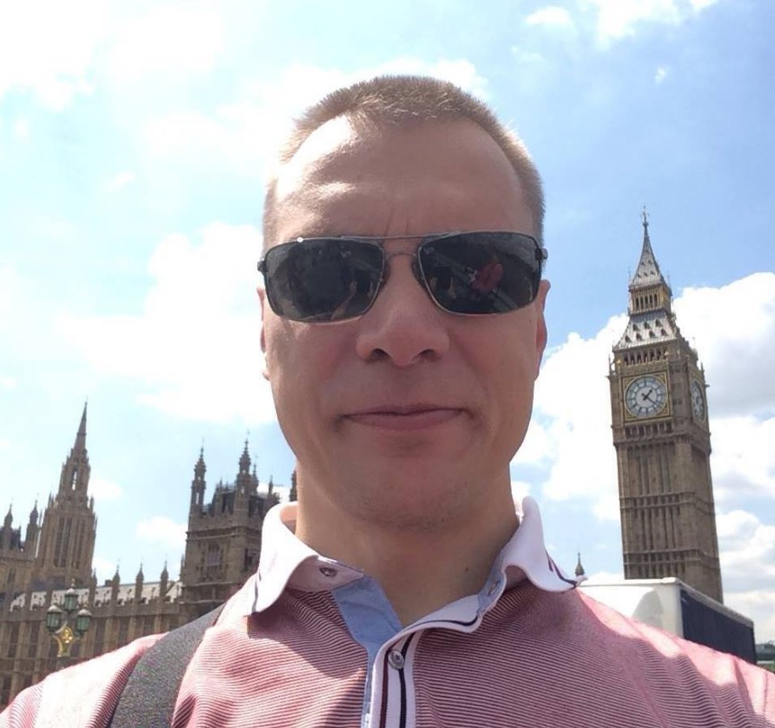 Пилот-инструктор Алексей Наумкин