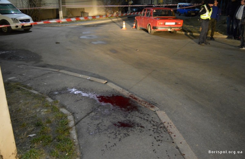 В Борисполе чиновницу подстрелили из арбалета