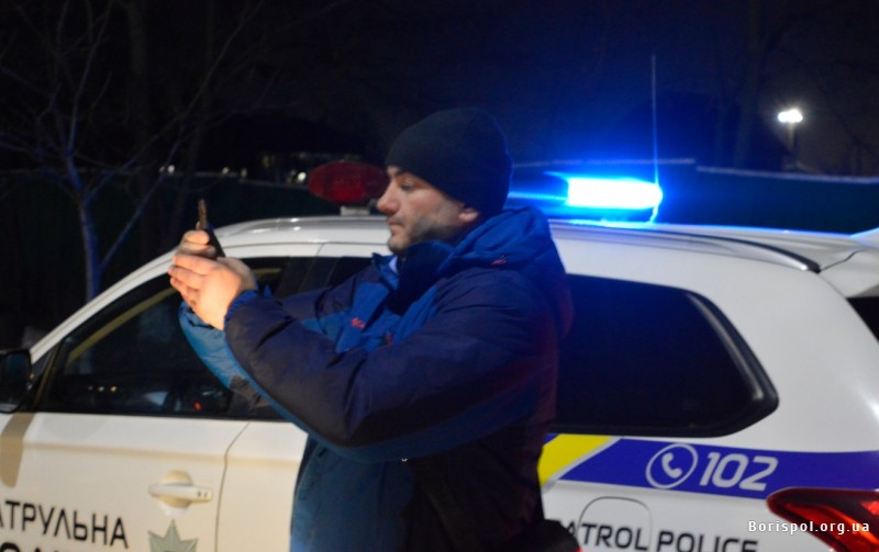 В Борисполе чиновницу подстрелили из арбалета