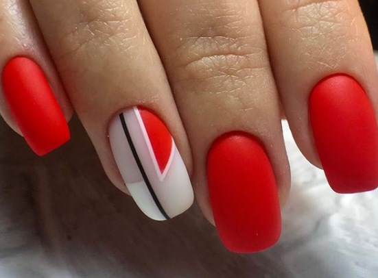 Красный маникюр 2020