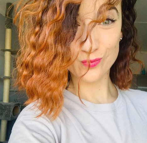 Прически 2020 на средние волосы