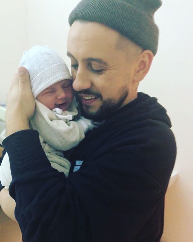 MONATIK с сыном / instagram.com/monatik_official MONATIK с сыном / instagram.com/monatik_official