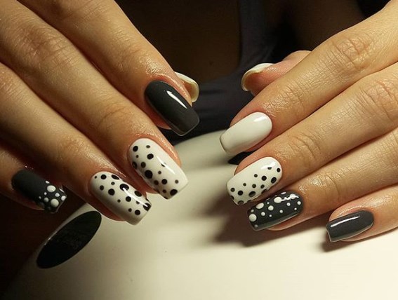 Черный маникюр 2020