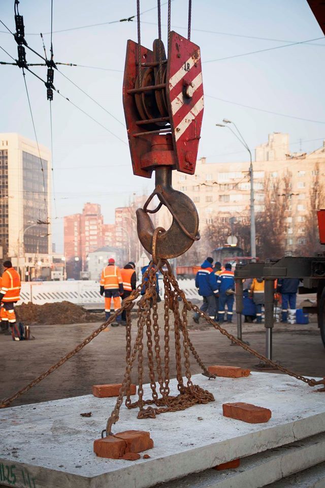 Авария возле ТРЦ Ocean Plaza