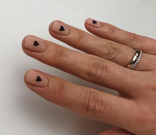 Маникюр на короткие ногти 2020