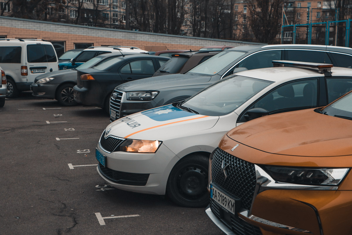 В Киеве мужчина погиб при загадочных обстоятельствах