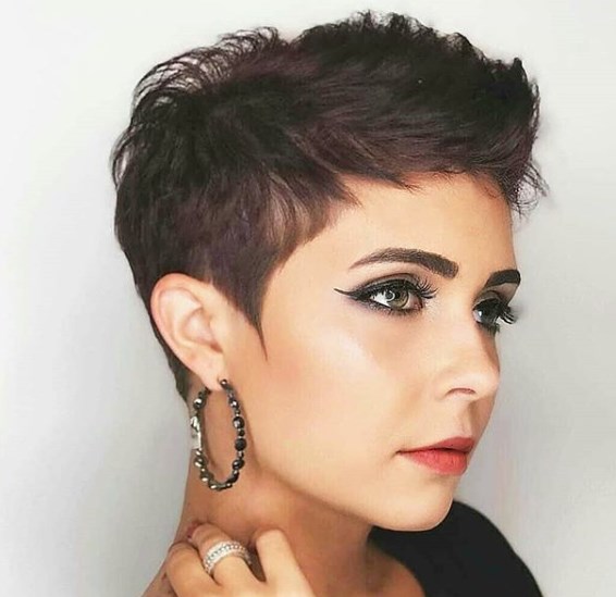 Стрижка пикси 2020