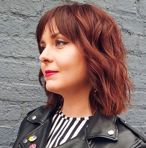 Модная женская стрижка шегги 2020 Модная женская стрижка шегги 2020