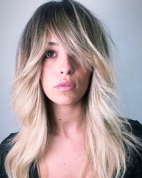 Модная женская стрижка шегги 2020 Модная женская стрижка шегги 2020