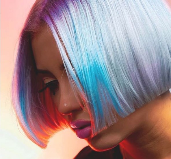 Прическа каре 2020