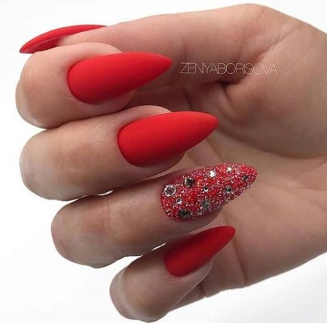 Матовый маникюр 2020