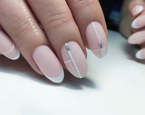 Матовый маникюр 2020