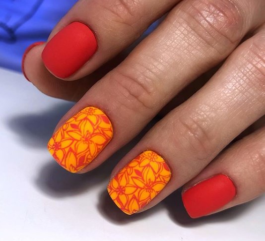 Матовый маникюр 2020