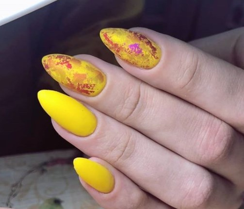 Матовый маникюр 2020