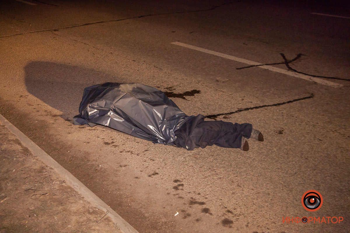 В Днепре легковушка не переходе убила двух мужчин