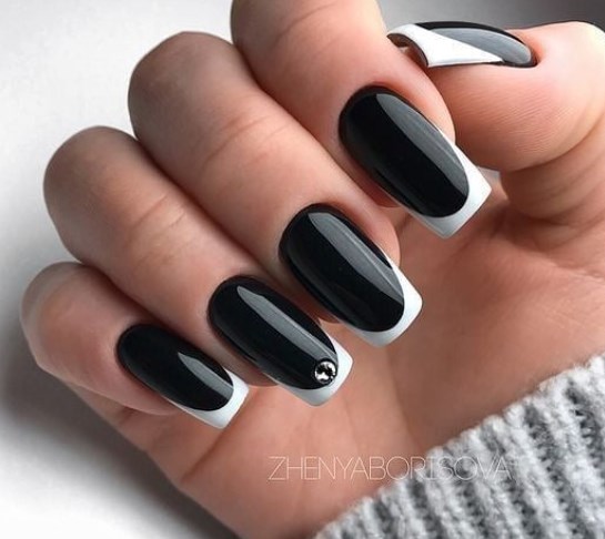 Белый маникюр 2020