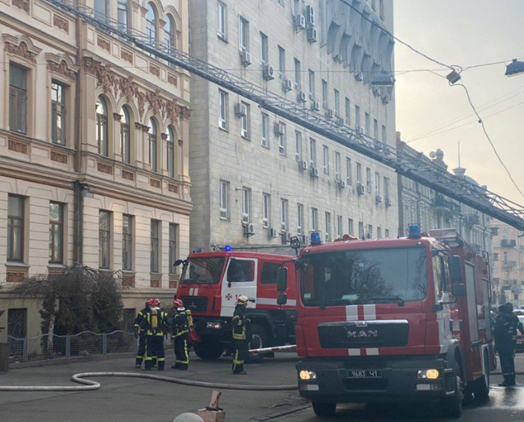 В Минкульте сегодня произошел пожар - Минкульт пожар В Минкульте сегодня произошел пожар - Минкульт пожар