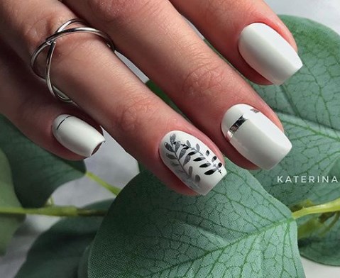 Маникюр минимализм 2020