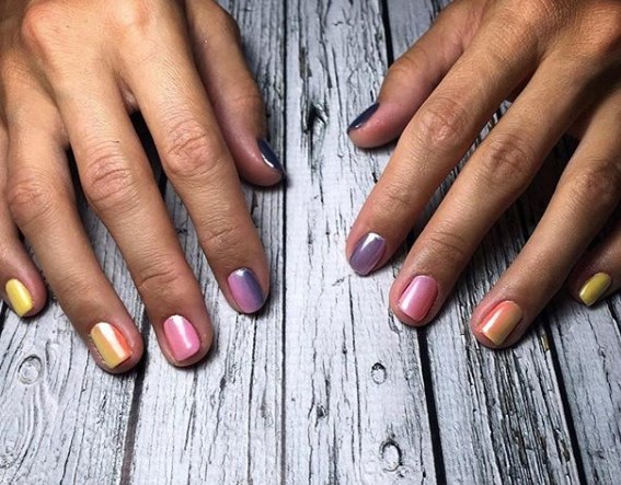 Маникюр омбре градиент 2020
