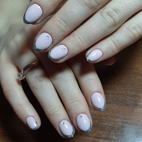 Весенний маникюр 2020