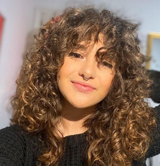 Стрижки на средние волосы