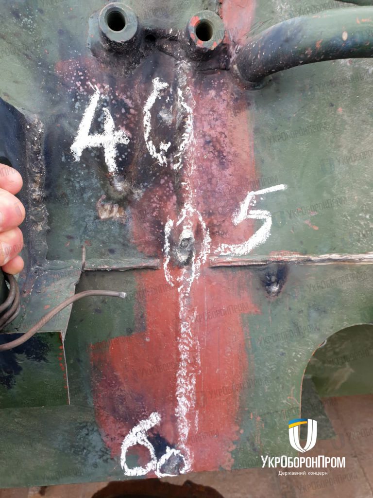 Расстреляли БТР-4 Расстреляли БТР-4