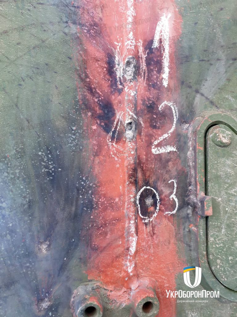 Расстреляли БТР-4 Расстреляли БТР-4