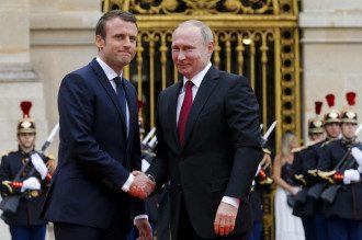 Путин и Макрон обсудили ситуацию на Донбассе во время телефонного разговора / УНИАН Путин и Макрон обсудили ситуацию на Донбассе во время телефонного разговора / УНИАН