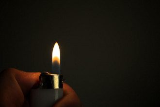 Зажигалка Зажигалка