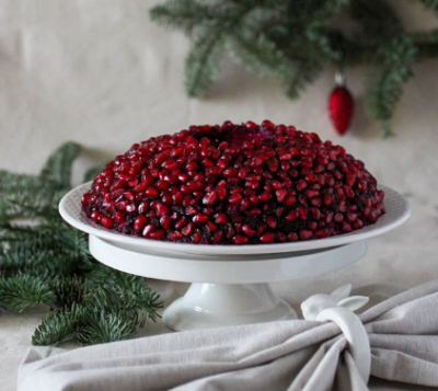 Кайфовый салат гранатовый браслет, рецепт с говядиной и без свеклы