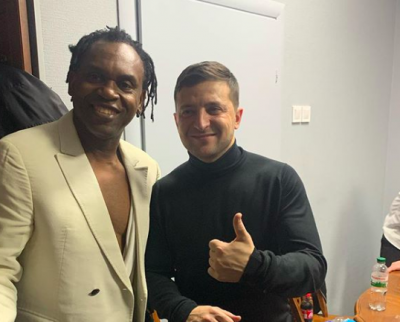 Зеленский встретился с певцом Dr. Alban в Киеве