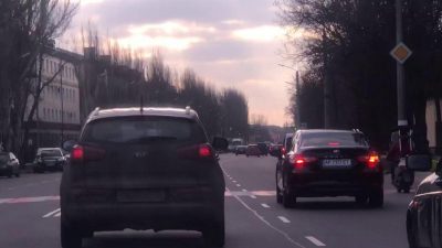 Автомобили, россияне