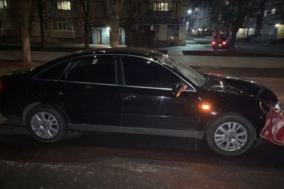 В Кривом Роге авто на полной скорости раздавило толпу на "зебре": есть погибшие