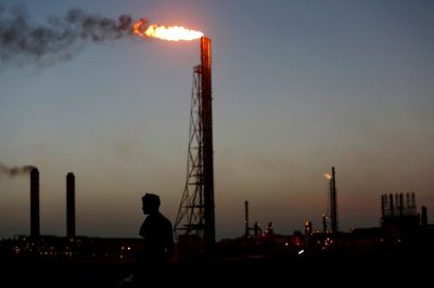 Нефть, вышка