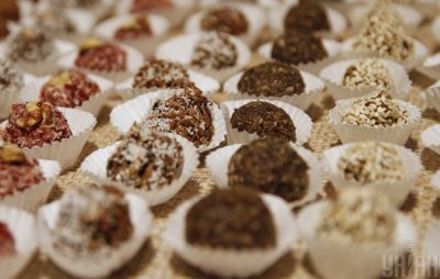 От сладостей стоит полностью отказаться, посоветовал кардиохирург - Сладости вред От сладостей стоит полностью отказаться, посоветовал кардиохирург - Сладости вред